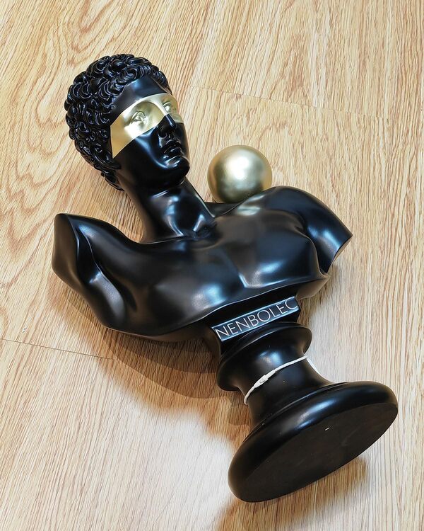 Modern Statue Décor Abstrait Figurine Amour Sculpture Buste Grec Cadeau Arts Maison Décoration Ornament Résine Noir 35cm