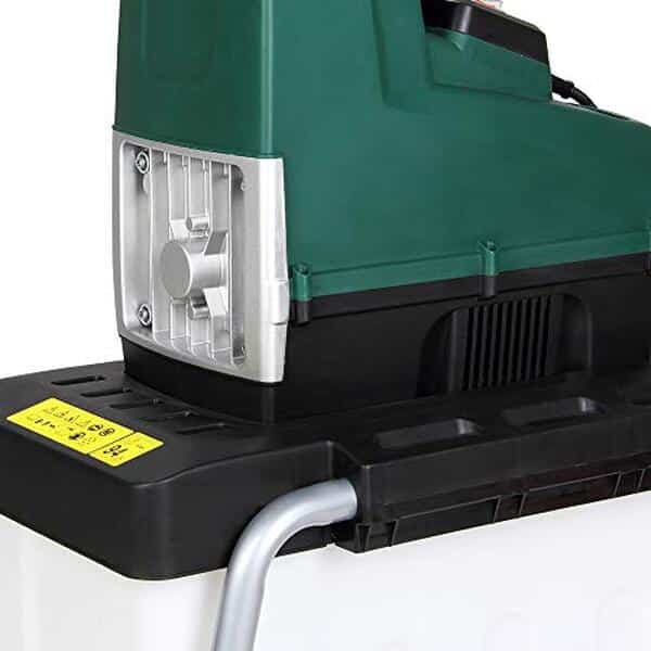 Découvrez notre test complet du broyeur de végétaux Gardebruk 3100W : efficacité, performance silencieuse et avis détaillé pour un jardinage facile et écologique.