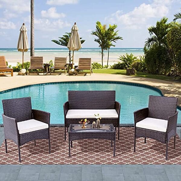 Découvrez notre test complet de l'ensemble salon de jardin JINPALAY en résine 4 pièces : caractéristiques, avantages et avis pour bien choisir votre mobilier.