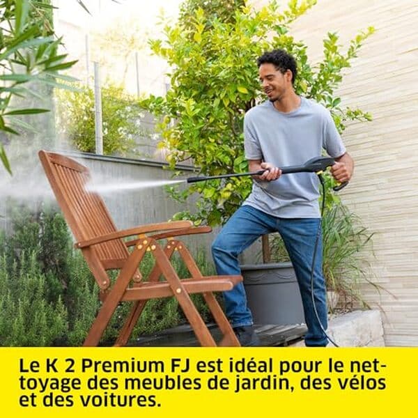 Découvrez notre test détaillé du nettoyeur haute pression Kärcher K 2 Premium : puissance maximale, accessoires inclus et avis d'expert pour bien choisir. 